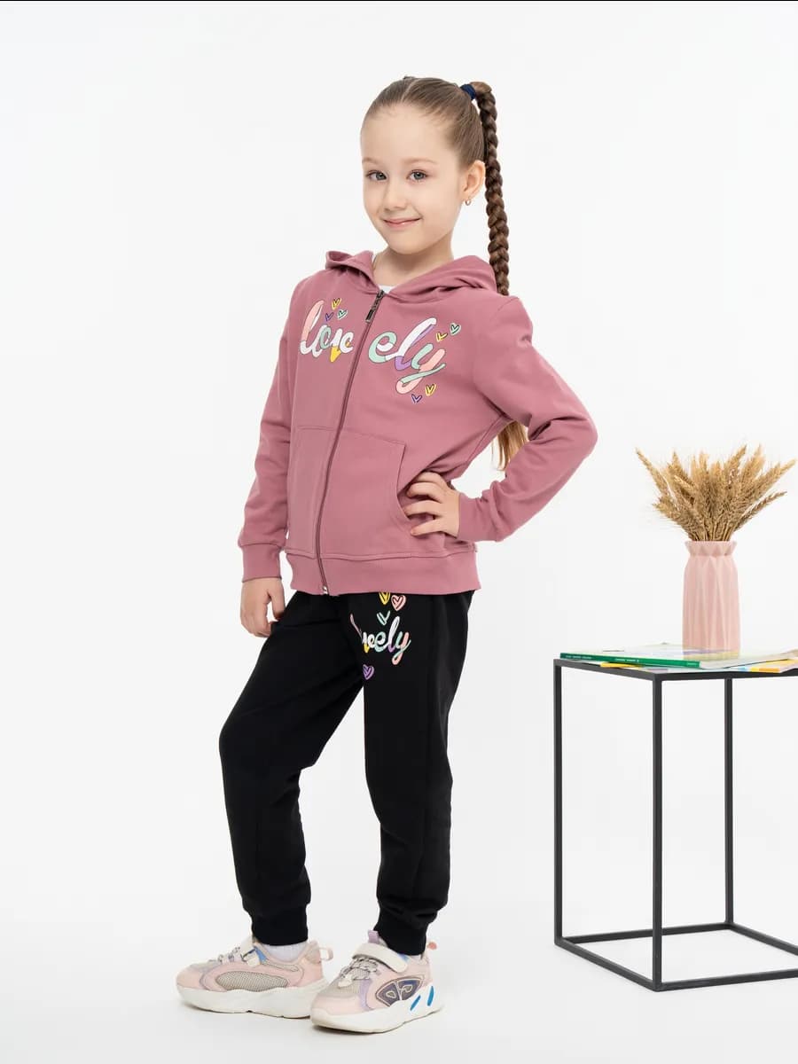 Костюм с капюшоном