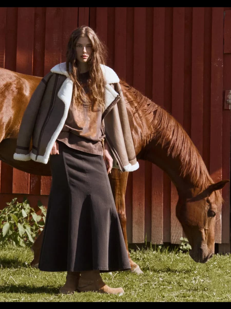 Серая джинсовая юбка клёш - фото 1