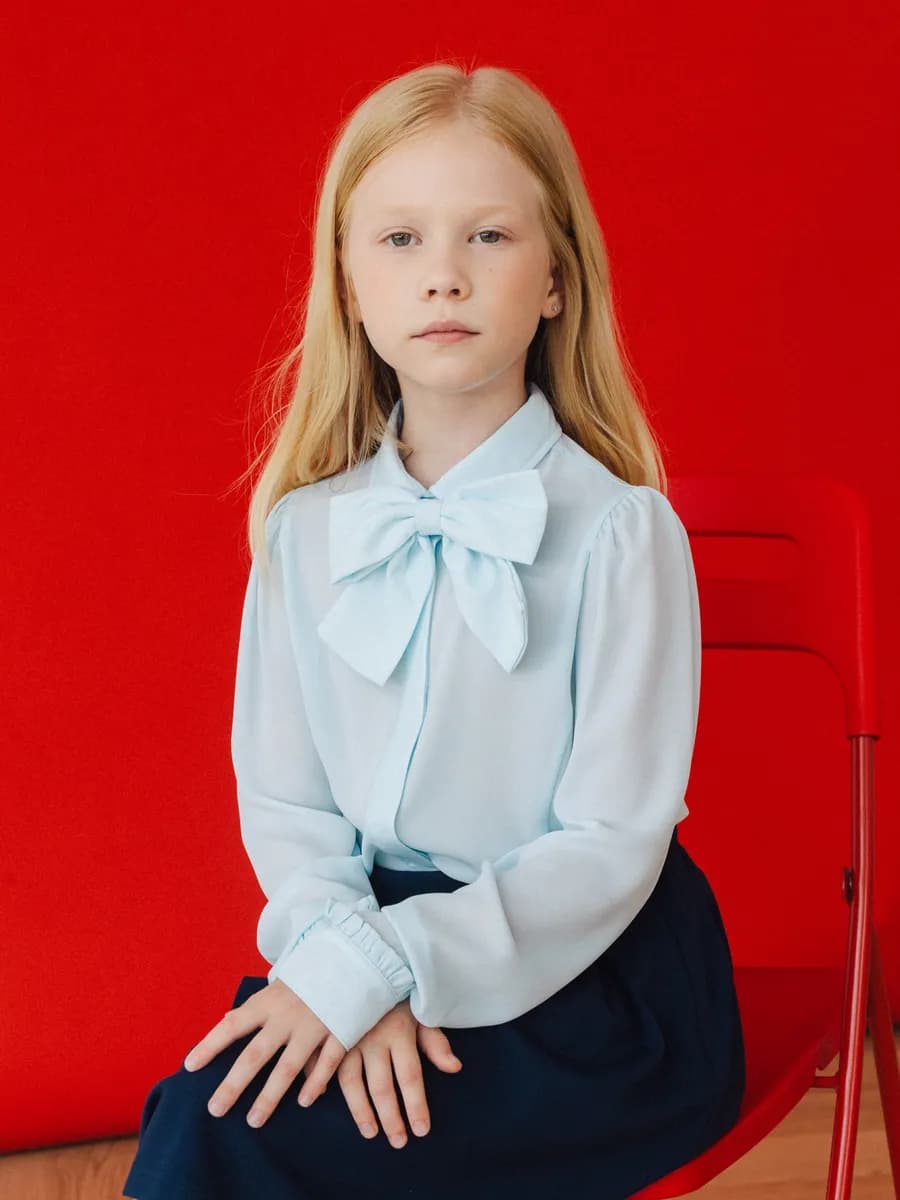 Блузка школьная шифоновая с бантом - фото 1