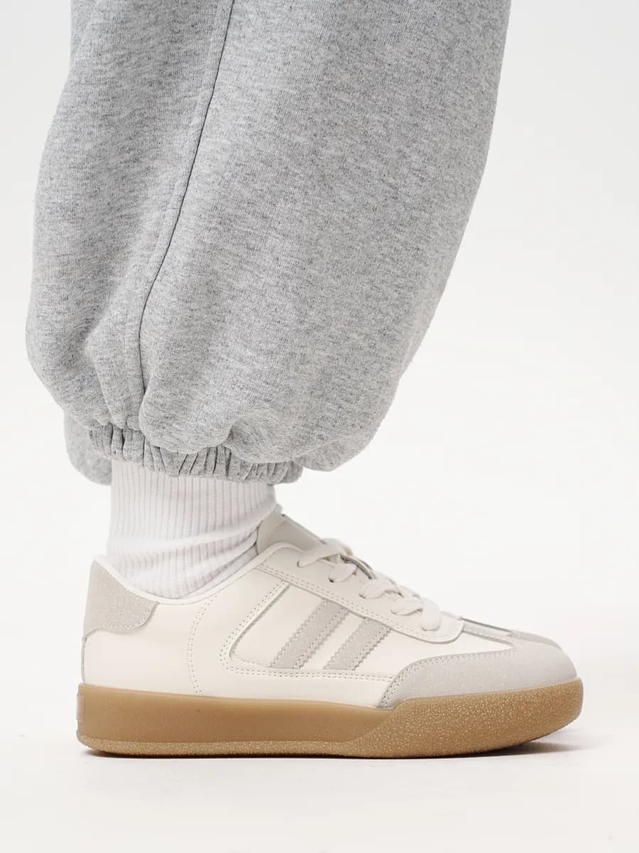 Кеды весенние на низкой подошве