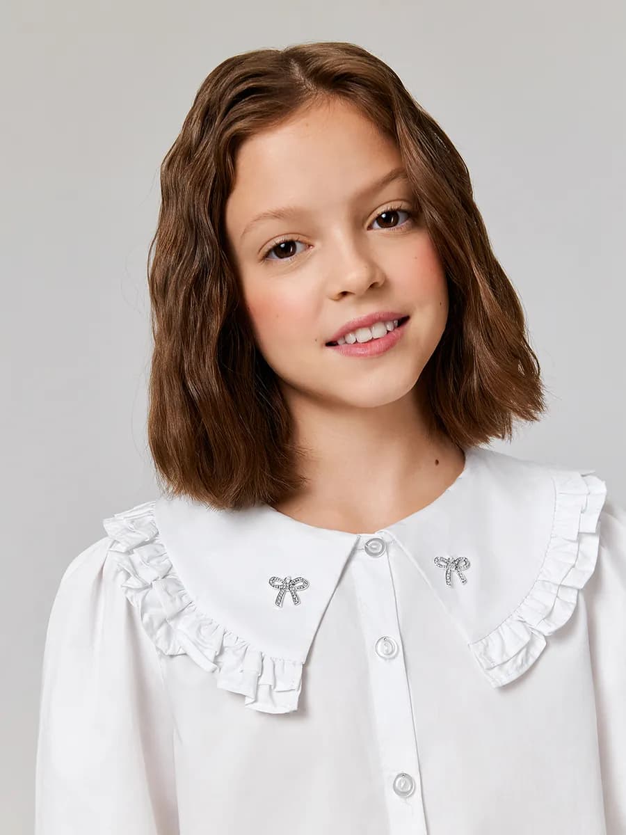 Блузка школьная с длинными рукавами и большим воротником