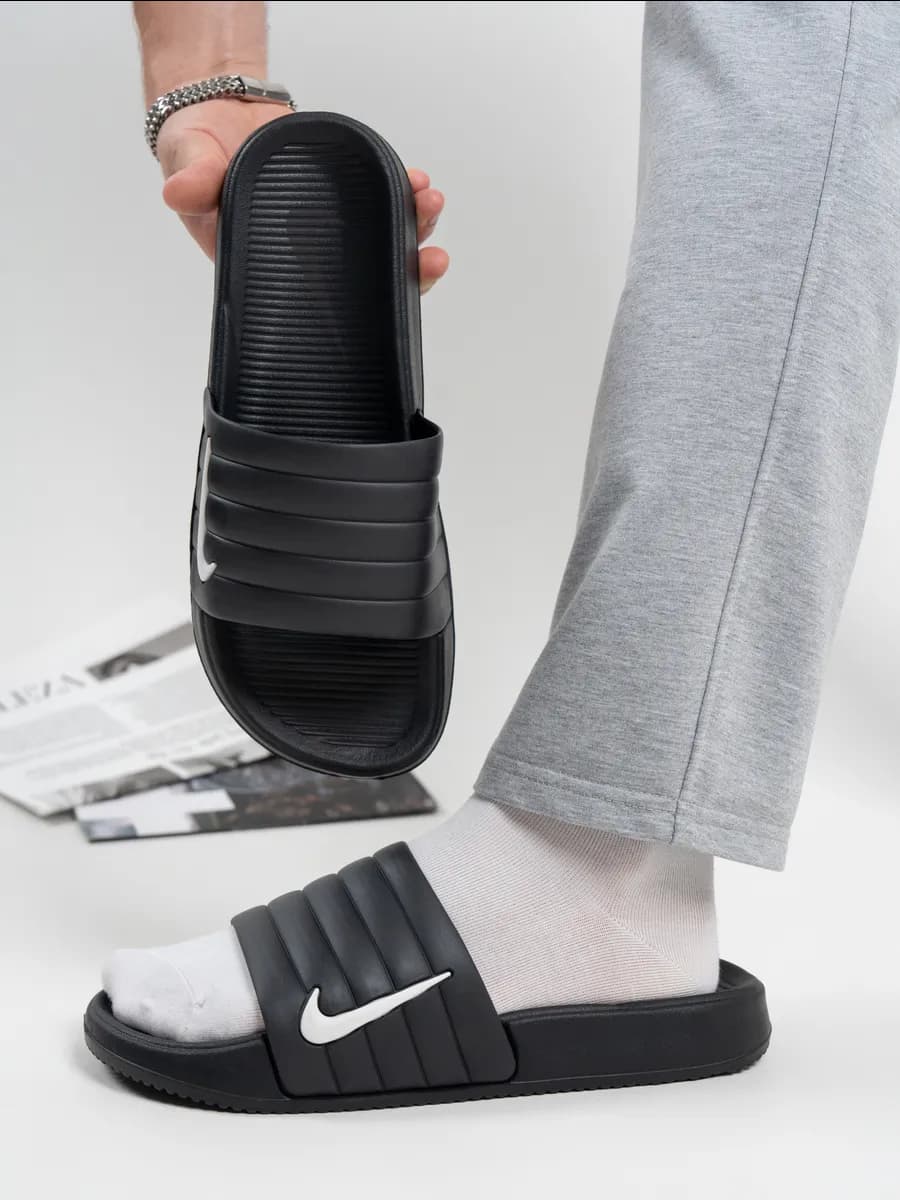 шлепанцы -тапочки резиновые для пляжа и бассейна