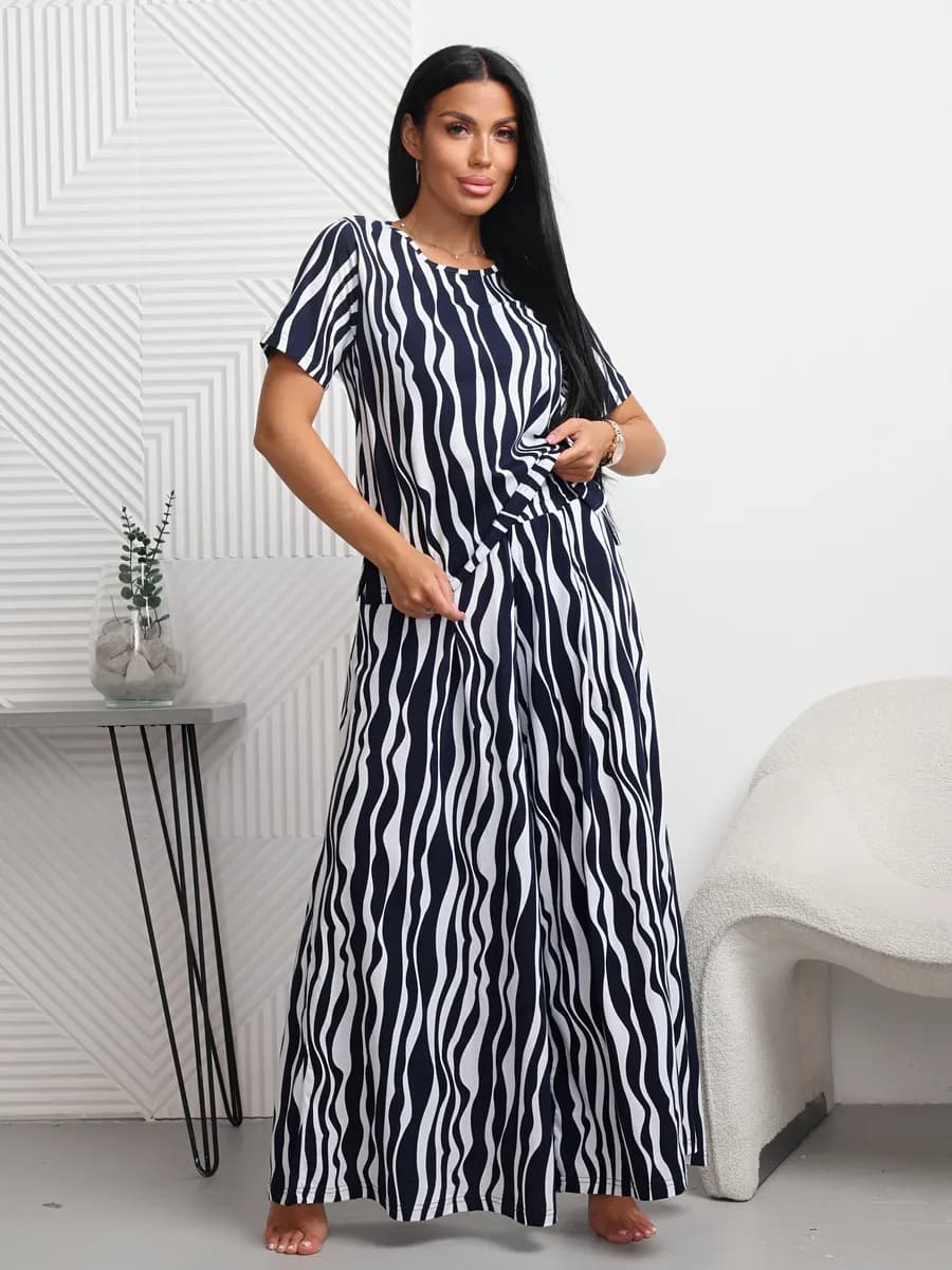 Костюм домашний со штанами больших размеров новогодний