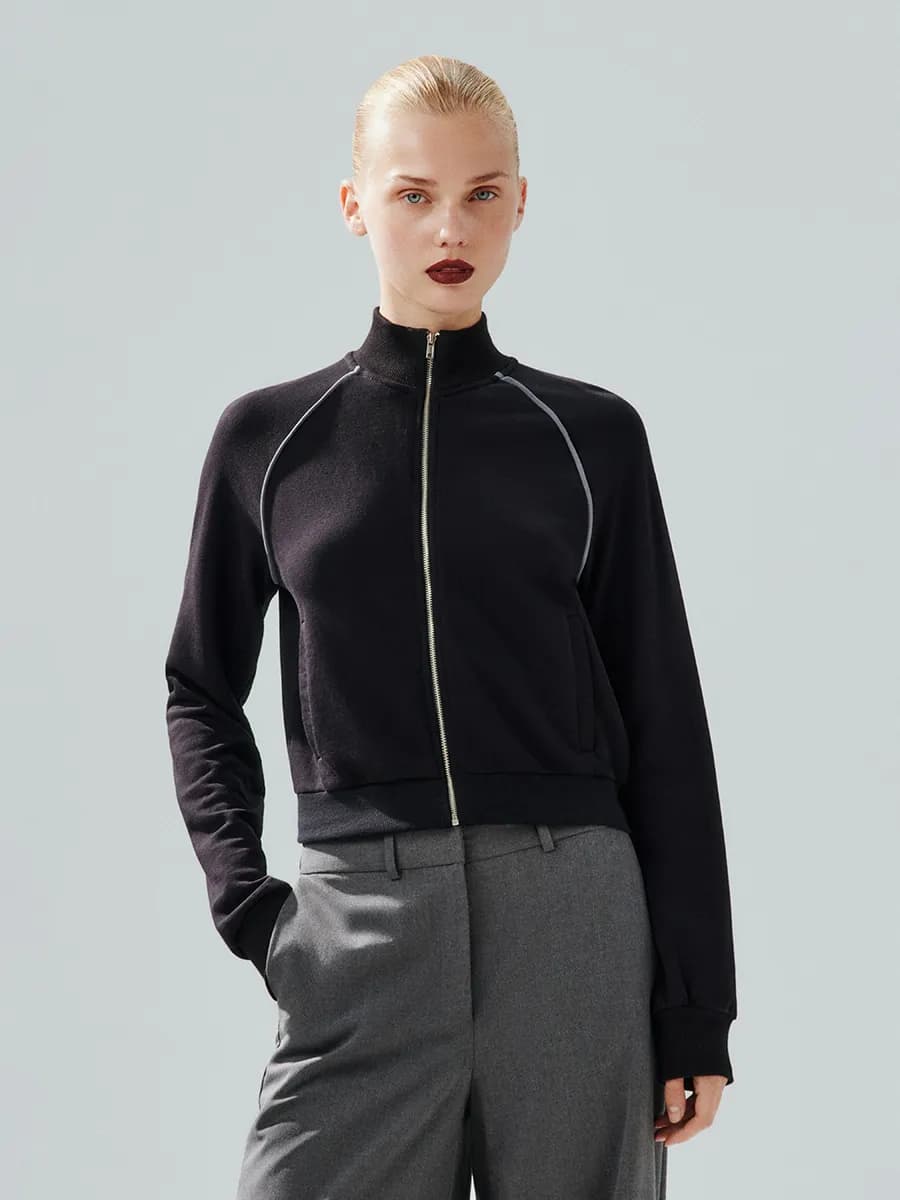 Укороченная толстовка на молнии с лампасами