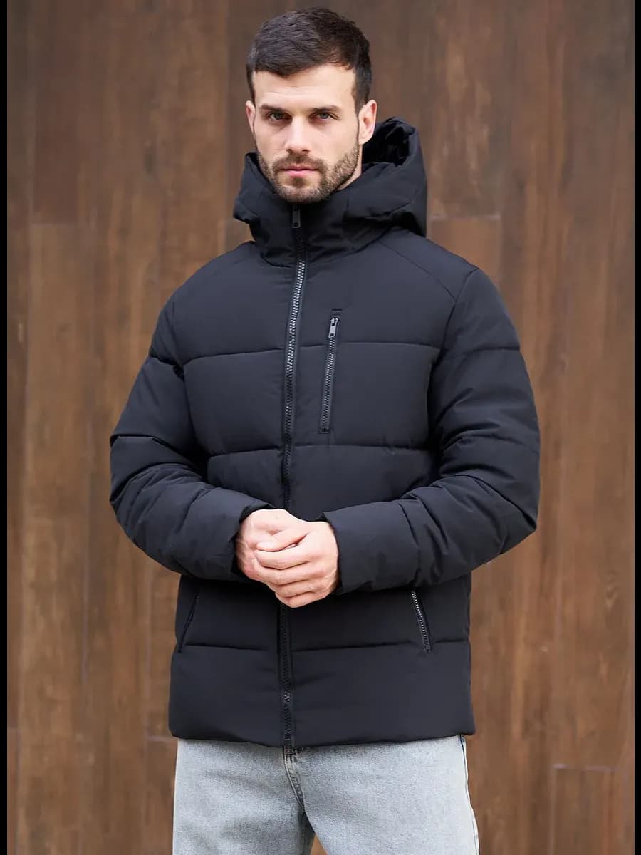 Куртка зимняя с капюшоном