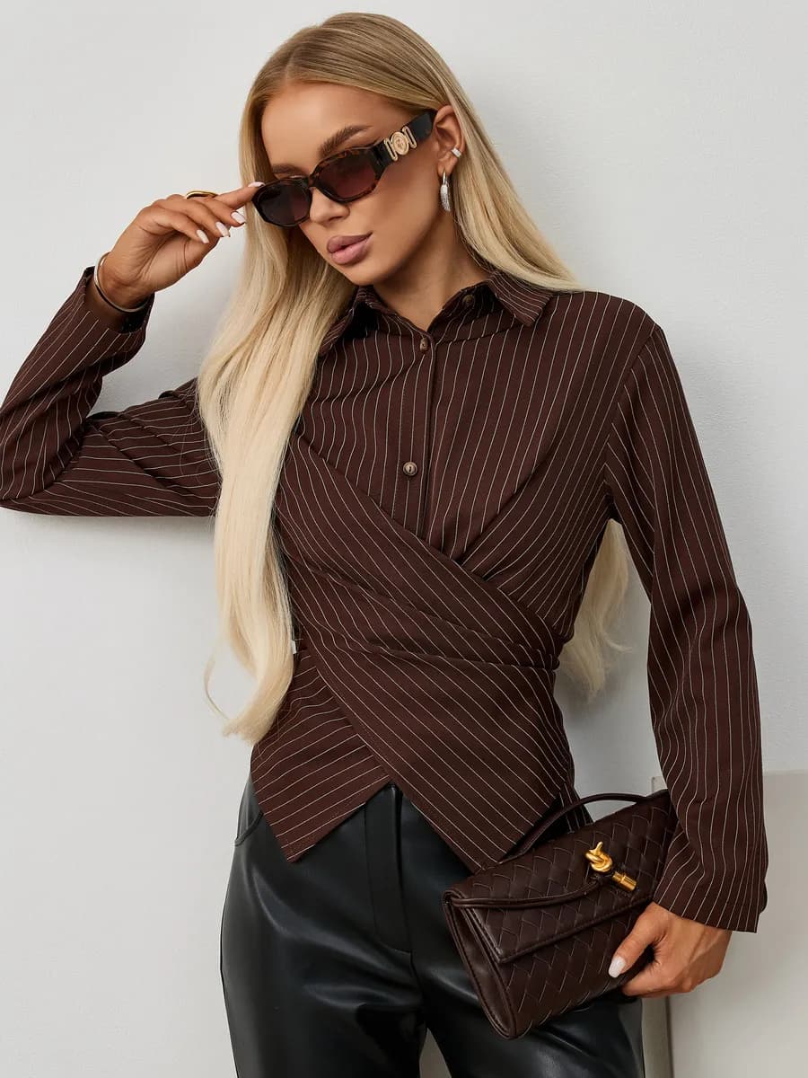 Блузка на запах в полоску