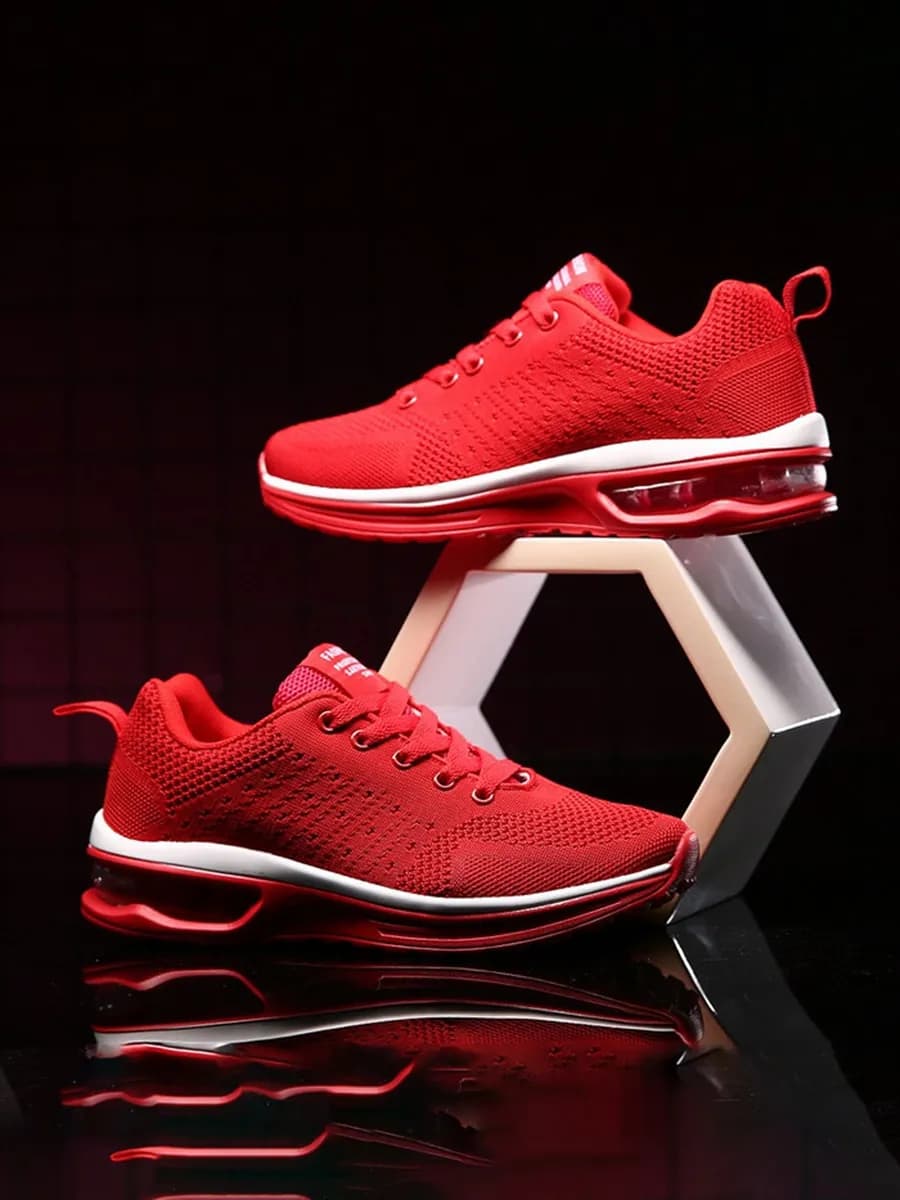 Мужская спортивная обувь