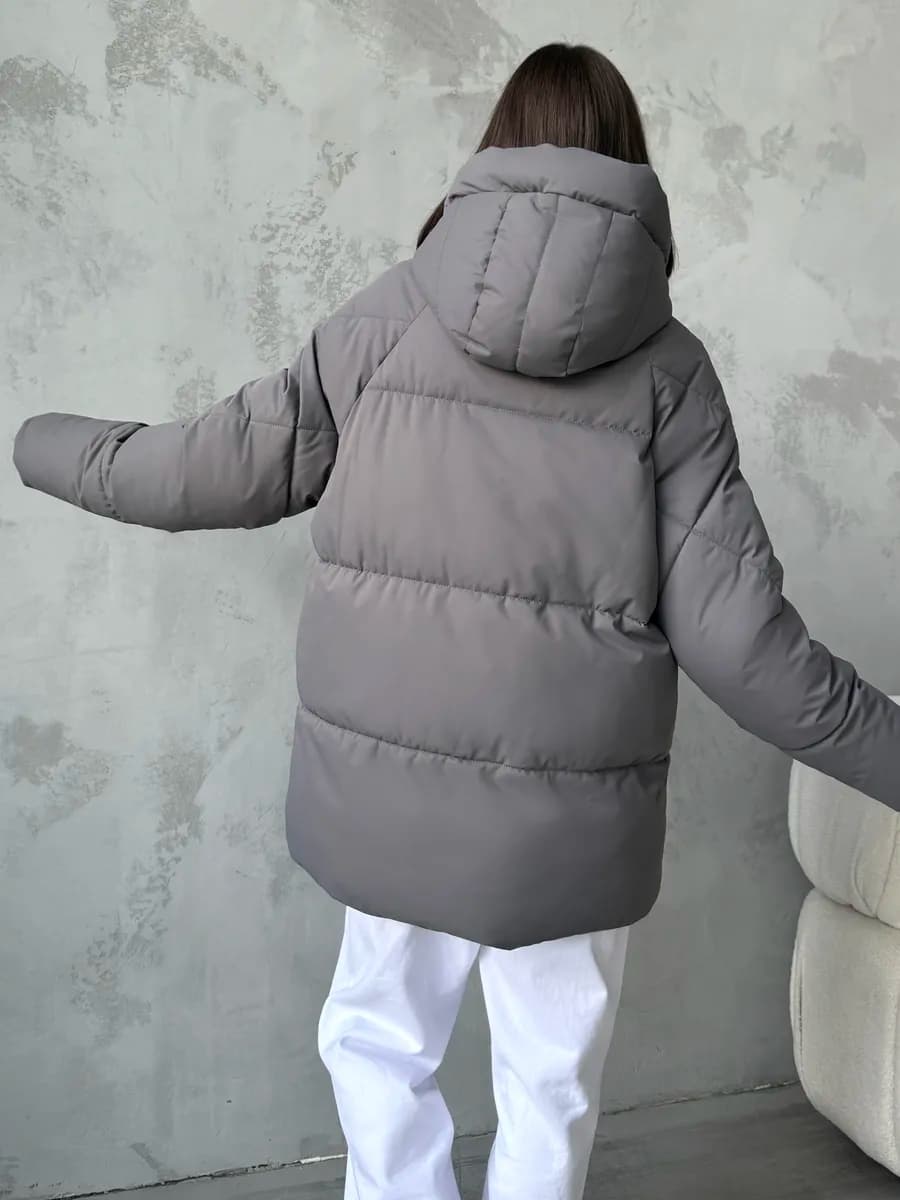 Куртка зимняя короткая с капюшоном