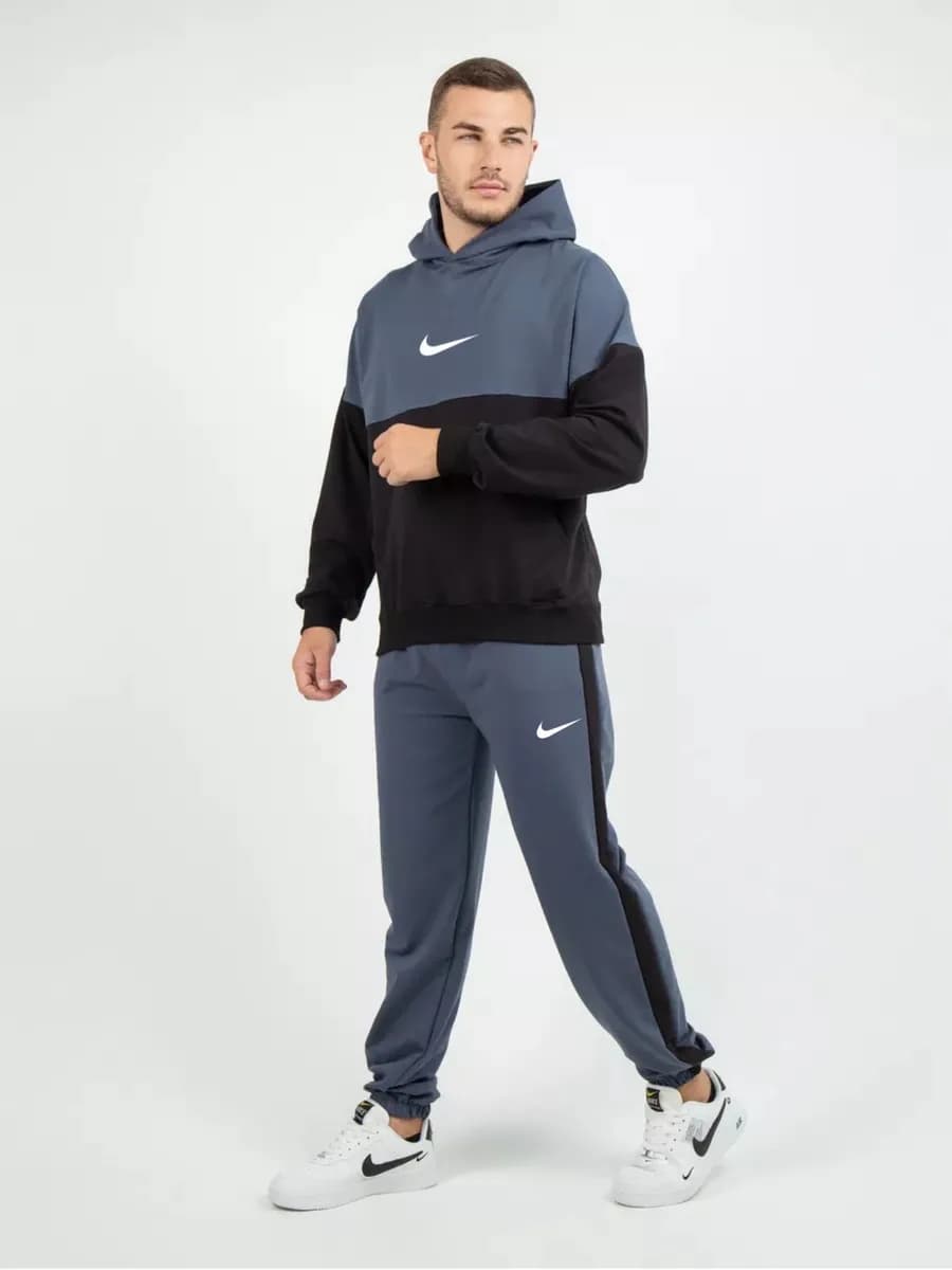 Спортивный костюм со штанами