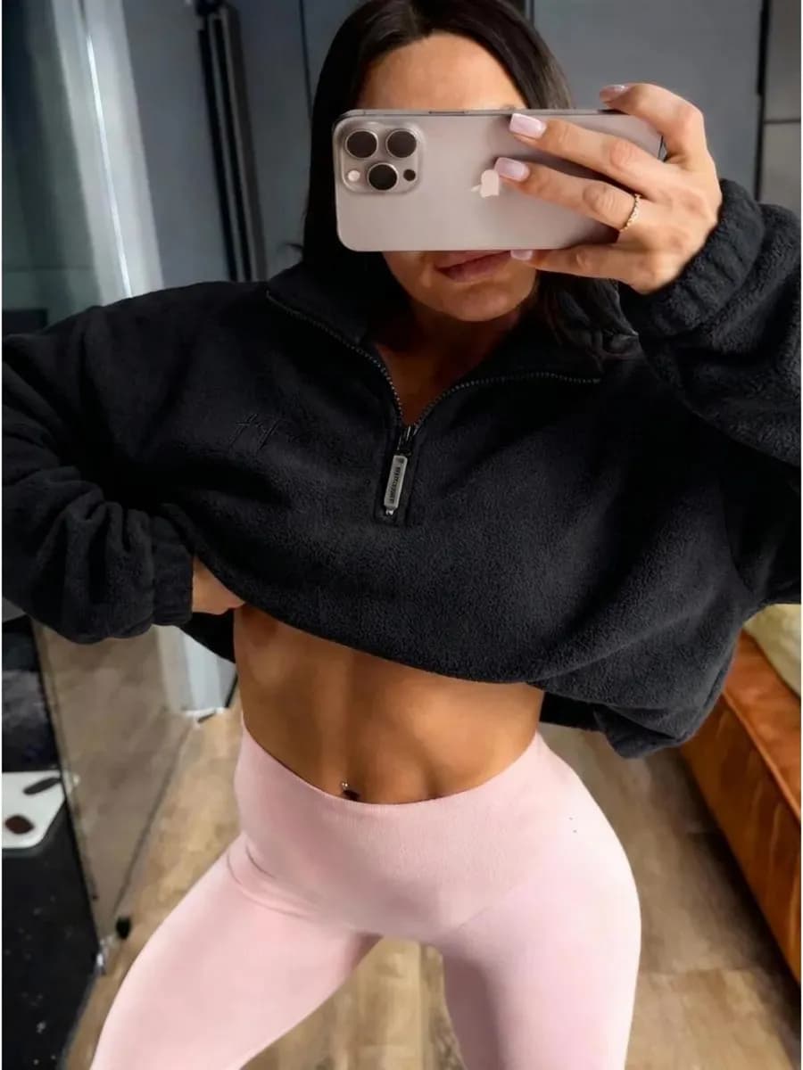 Оверсайз свитшот полузамок с воротником на молнии из флиса