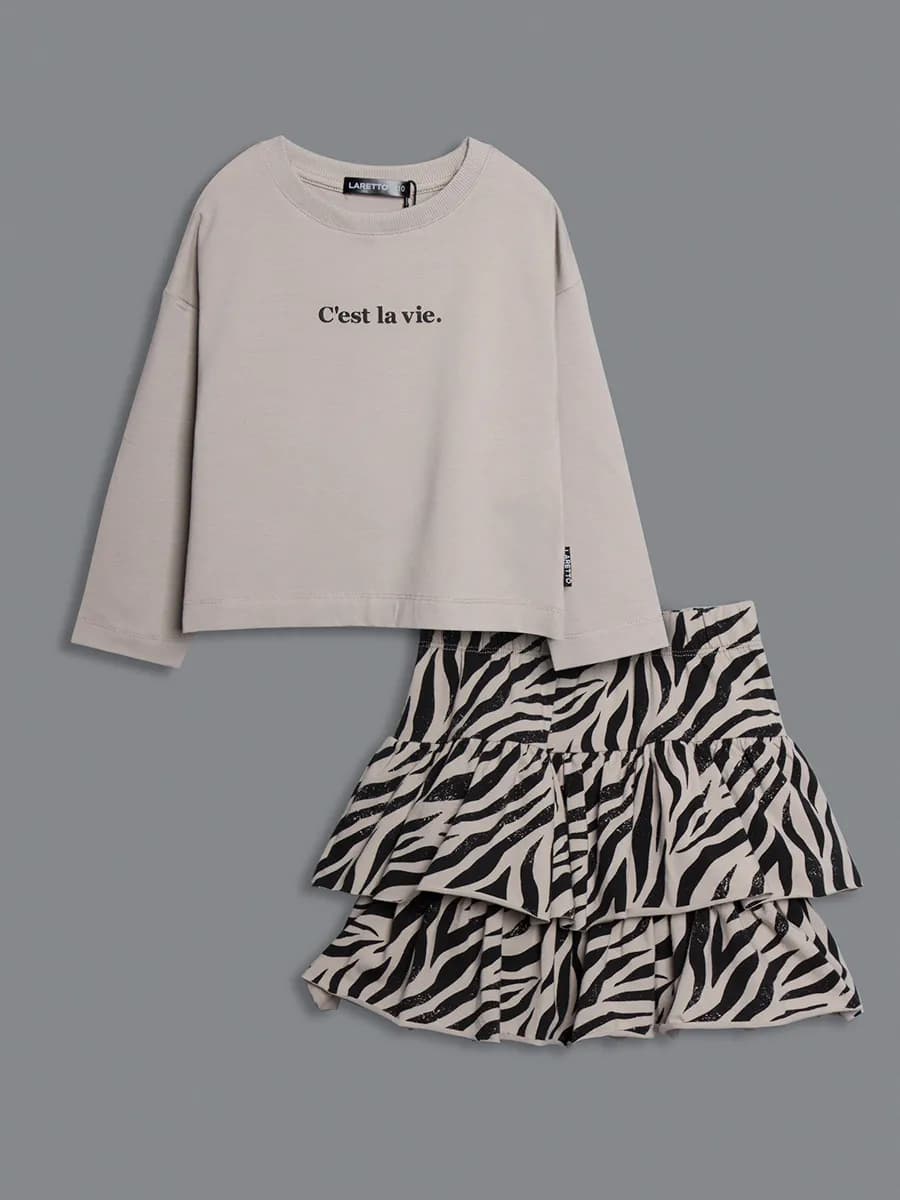 Весенний костюм для девочки, лонгслив и юбка