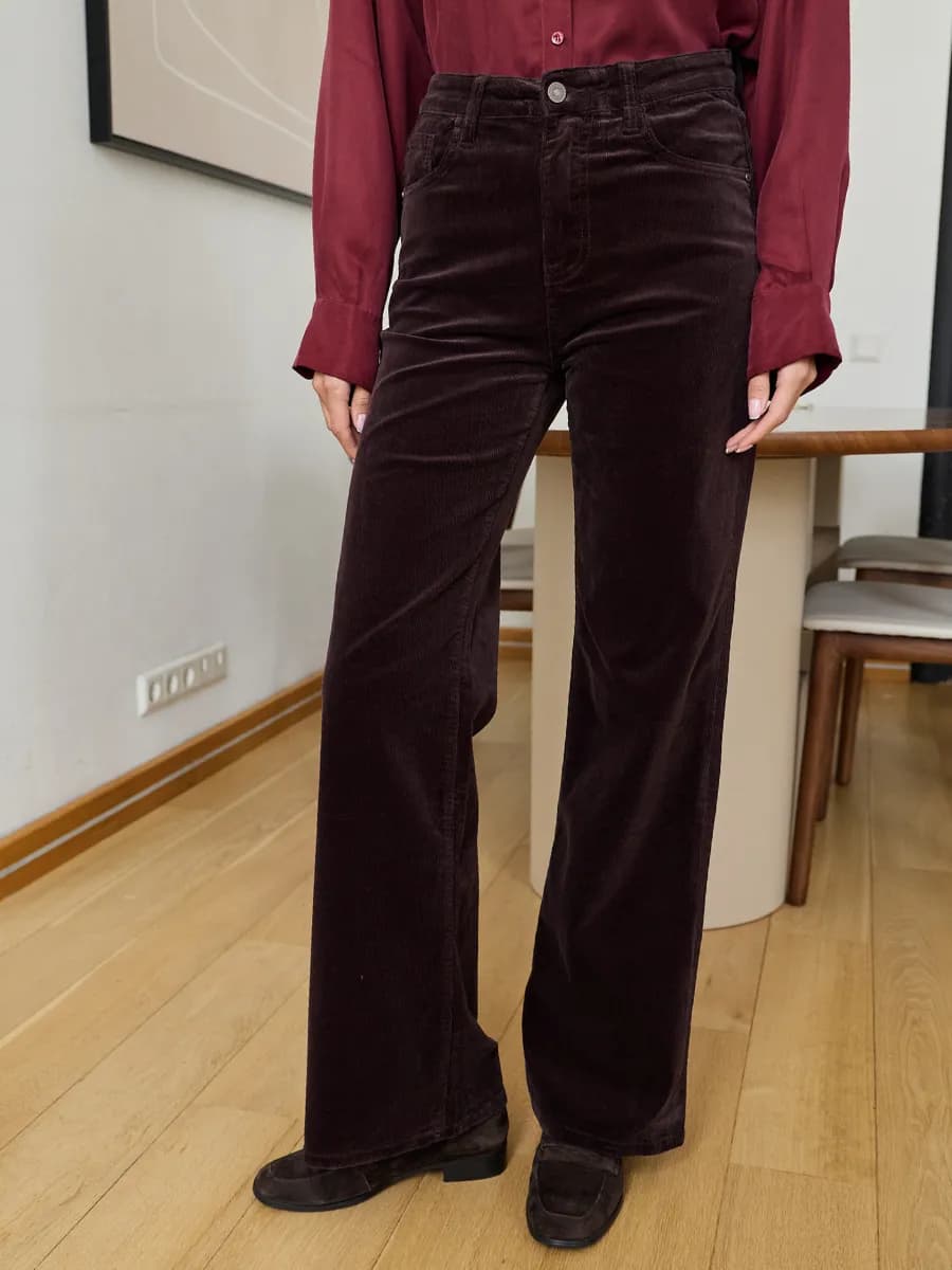 Брюки широкие вельветовые с высокой посадкой - фото 1