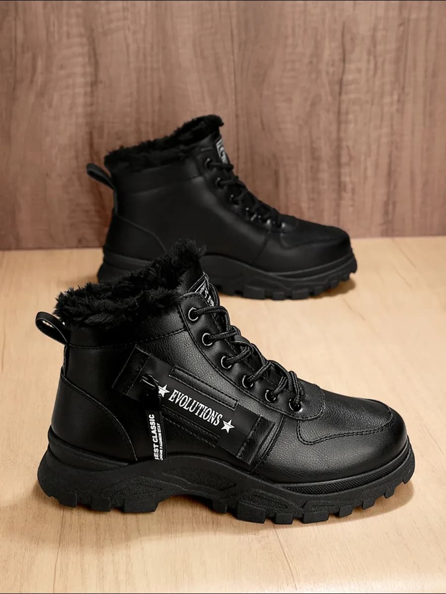 Зимние теплые ботинки