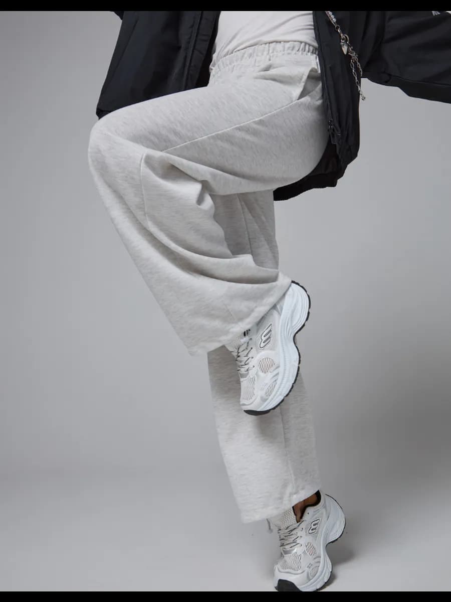 Широкие спортивные штаны - фото 1