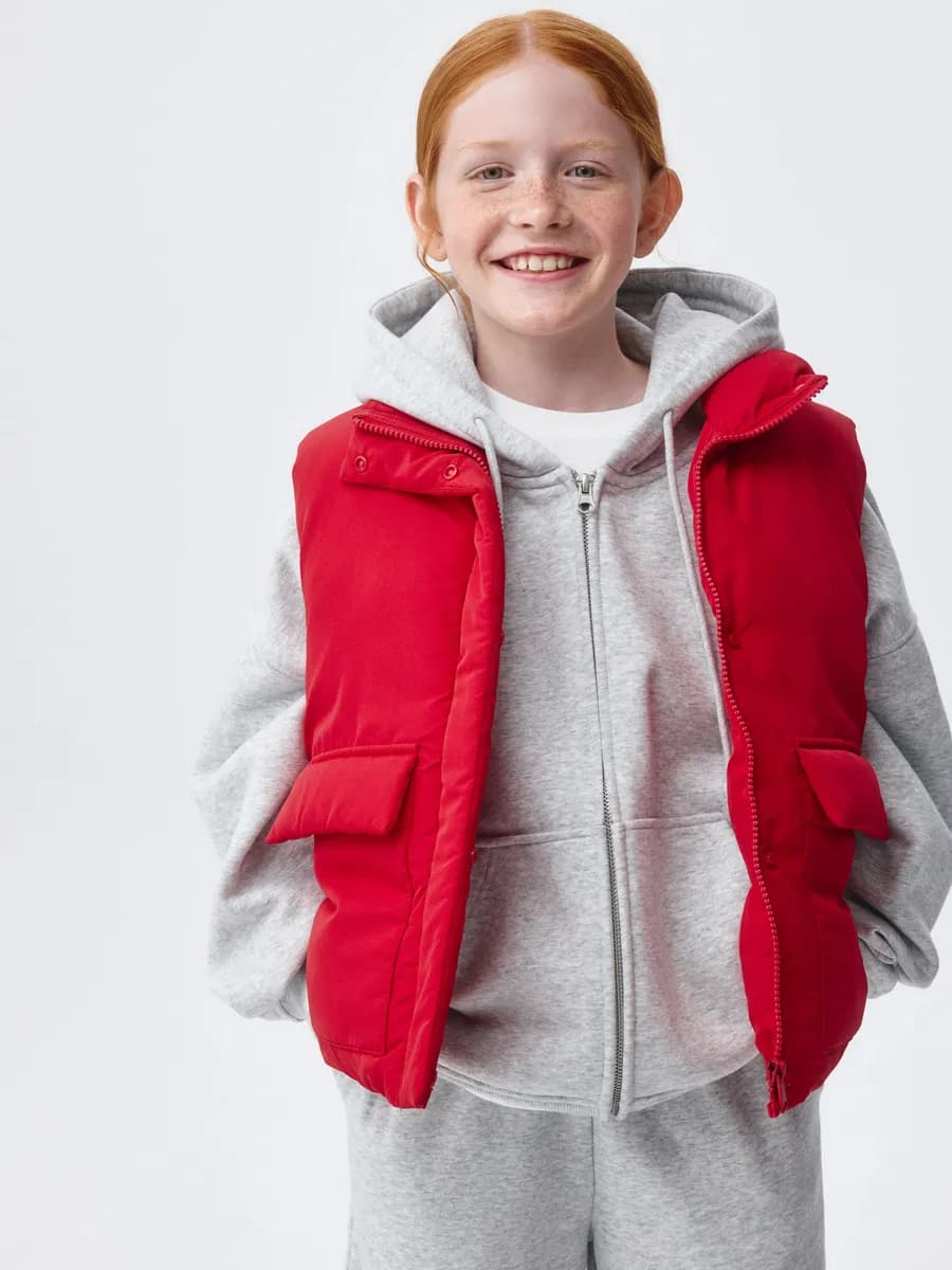 Жилет дутый демисезонный базовый