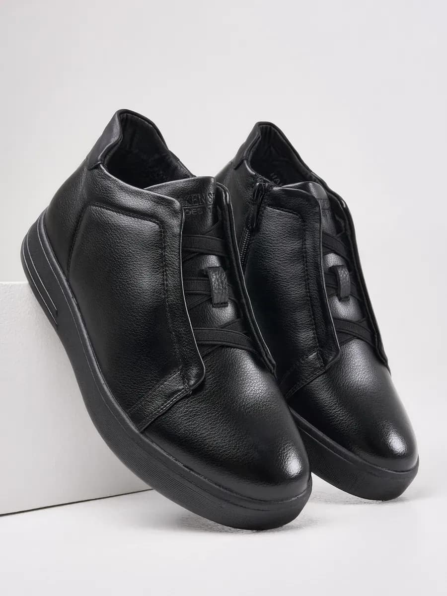 Ботинки зимние непромокаемые