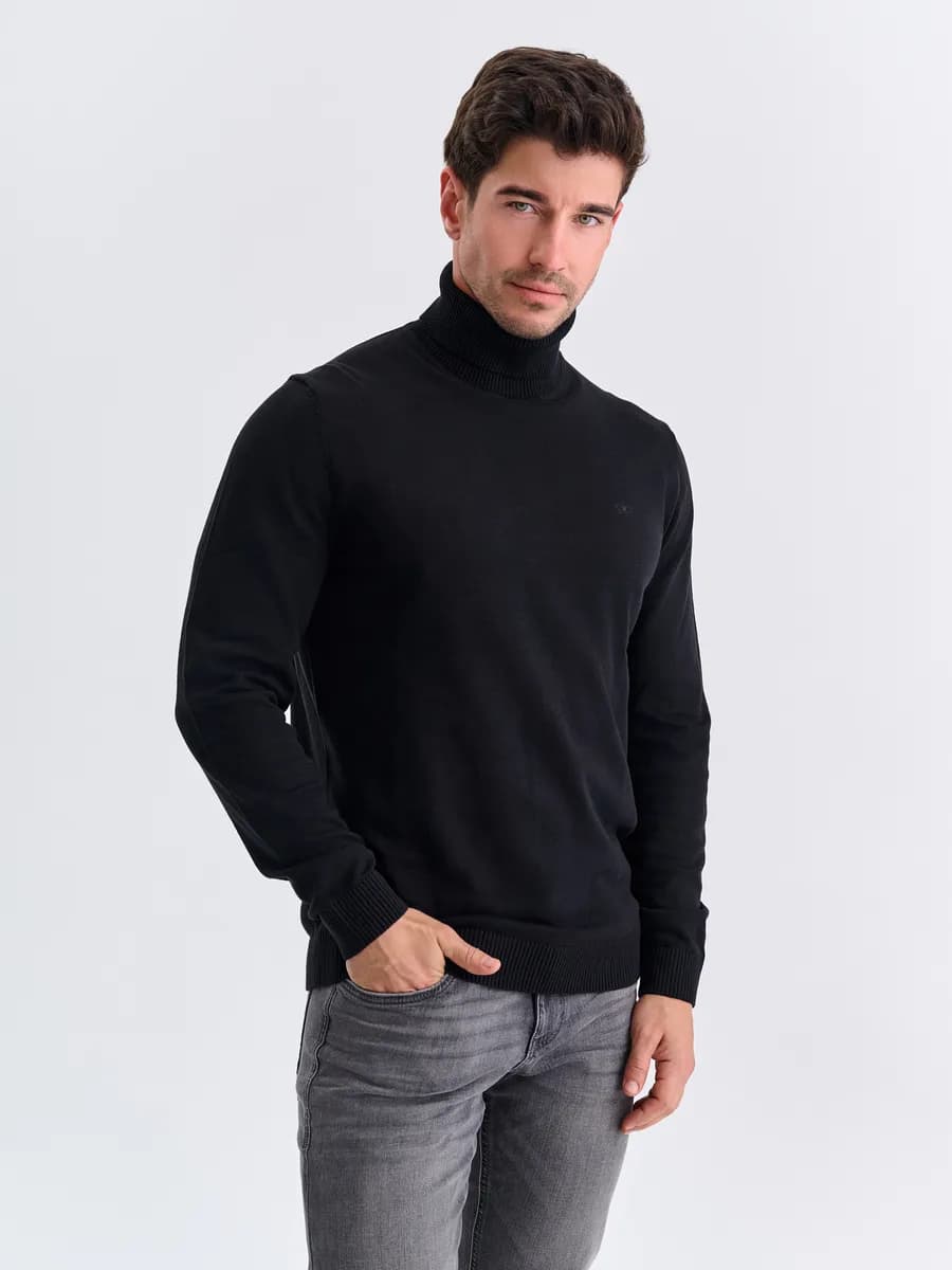 Водолазка базовая классическая прямая с высоким горлом