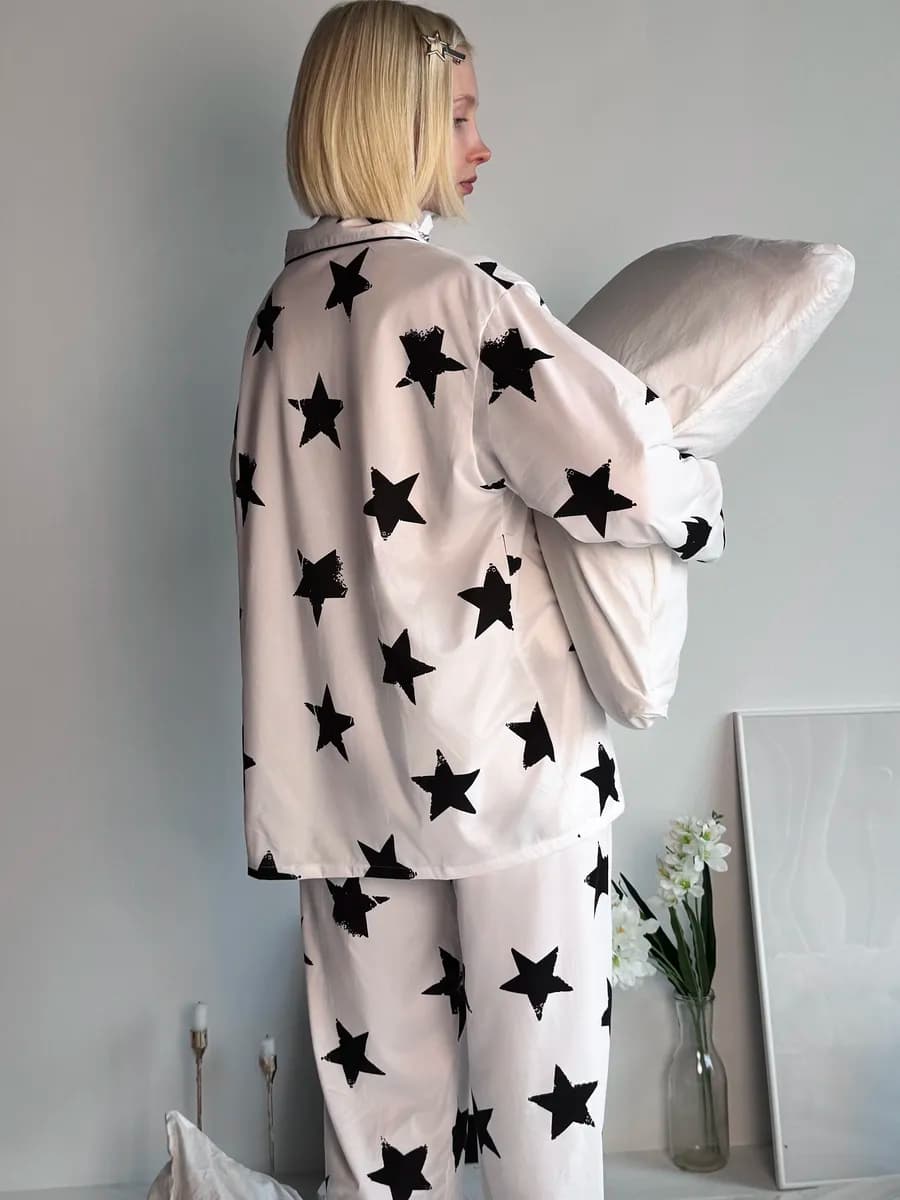 Пижама со штанами и рубашкой y2k