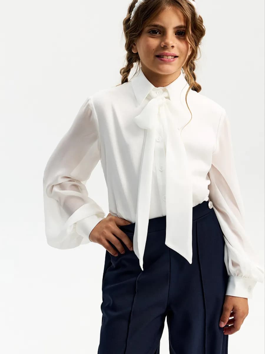 Блузка школьная нарядная с бантом и рукавами из шифона