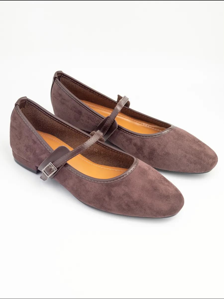 Балетки с круглым носом