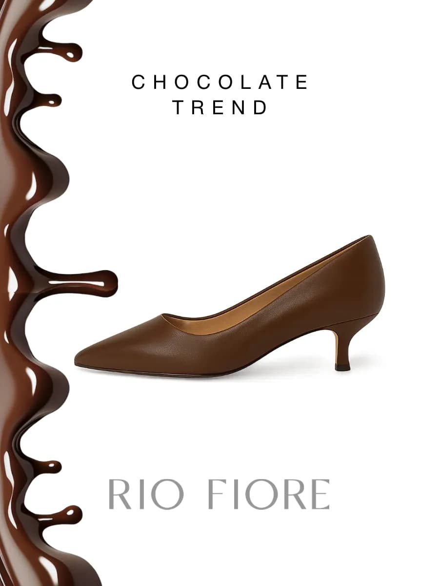 Туфли на низком каблуке лодочки на шпильке