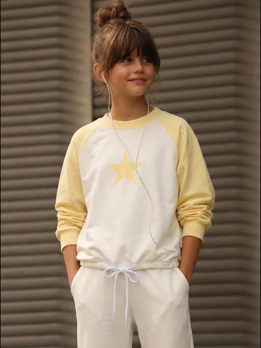 Свитшот для девочки осенний с завязками