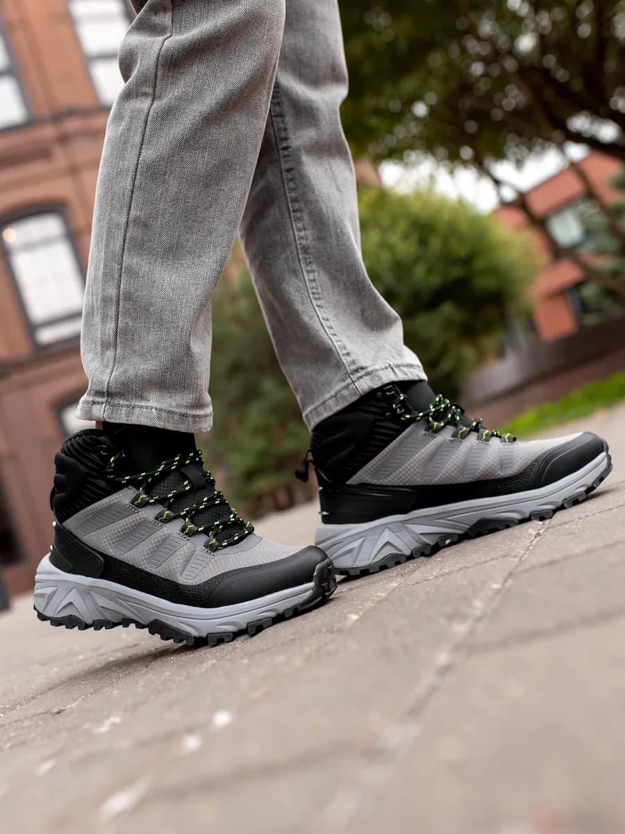 Демисезонные ботинки утепленные - фото 1