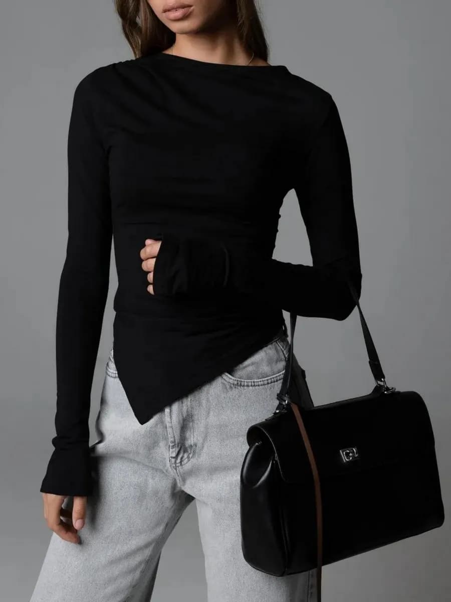 Лонгслив обтягивающий с рукавом клеш и асимметричным низом - фото 1