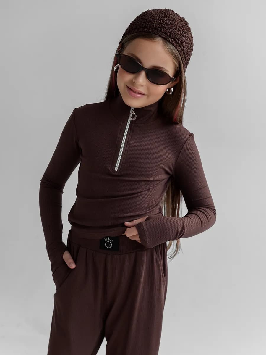 Костюм спортивный лонгслив и штаны лапша весна