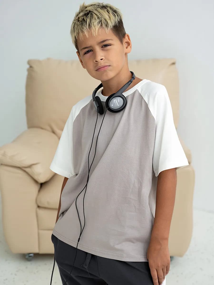 Спортивная футболка для мальчика