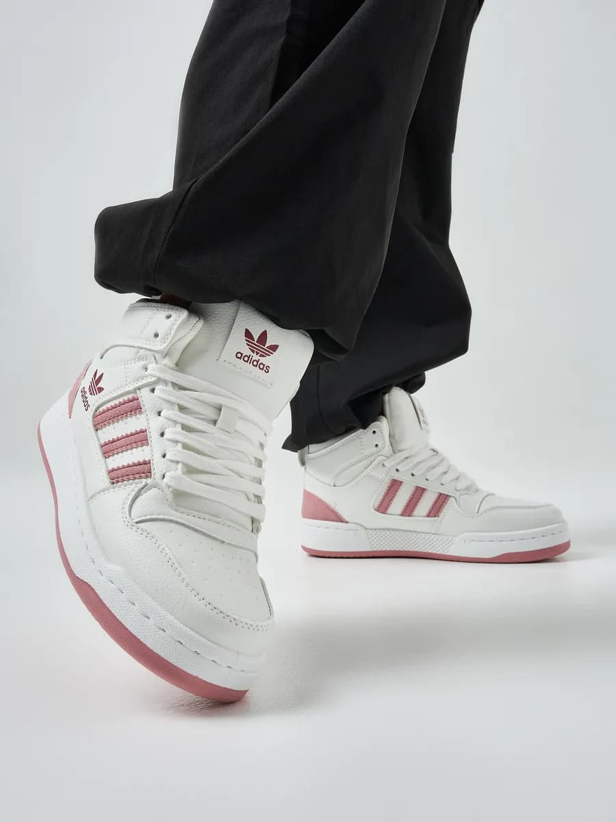 Кроссовки женские зимние - фото 1