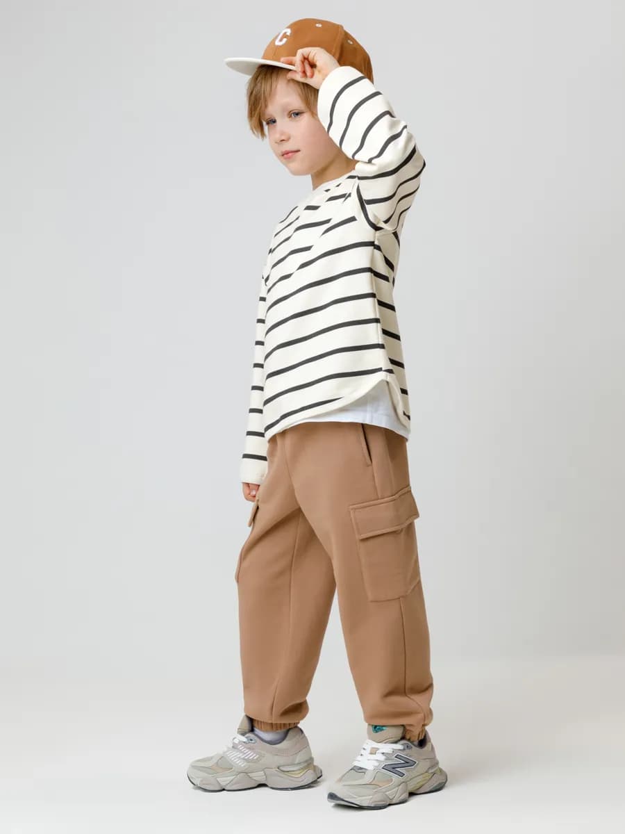 Трикотажные брюки на резинке для мальчика