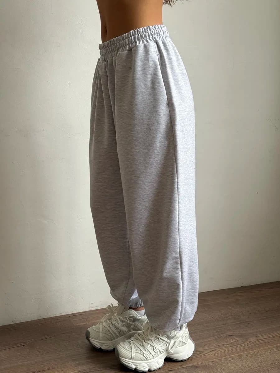 Спортивные штаны джоггеры широкие оверсайз