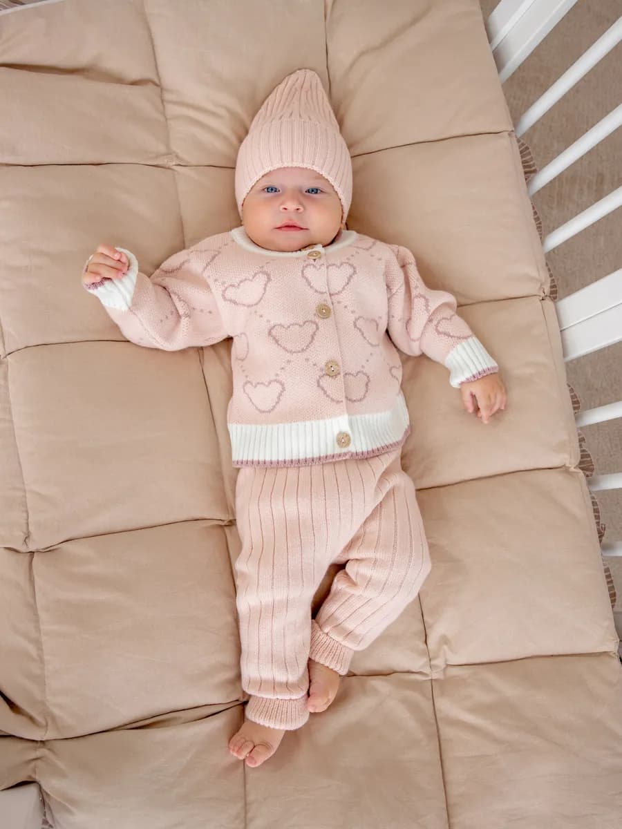 Вязаный костюм для новорождённого шапка бини кофта штаны