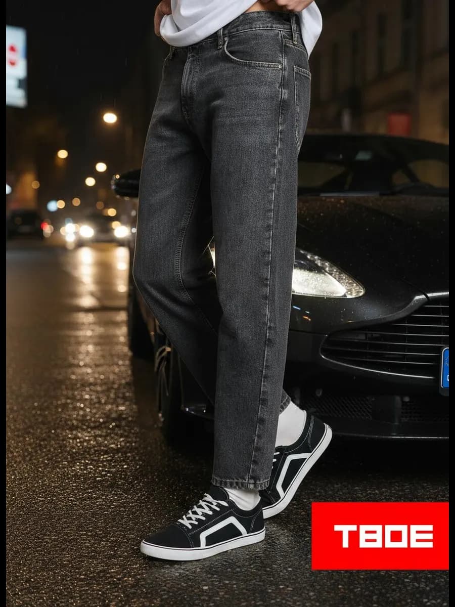 Зауженные джинсы с вареным эффектом