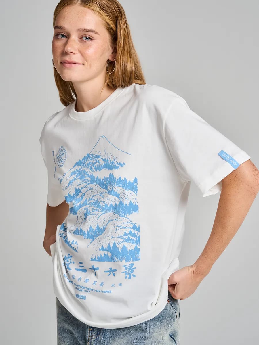 Футболка с принтом гор