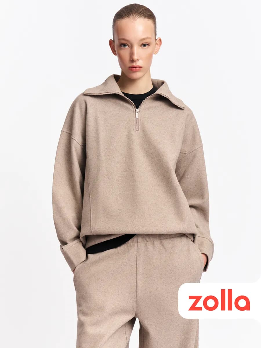 Женский свитшот с воротником-стойкой