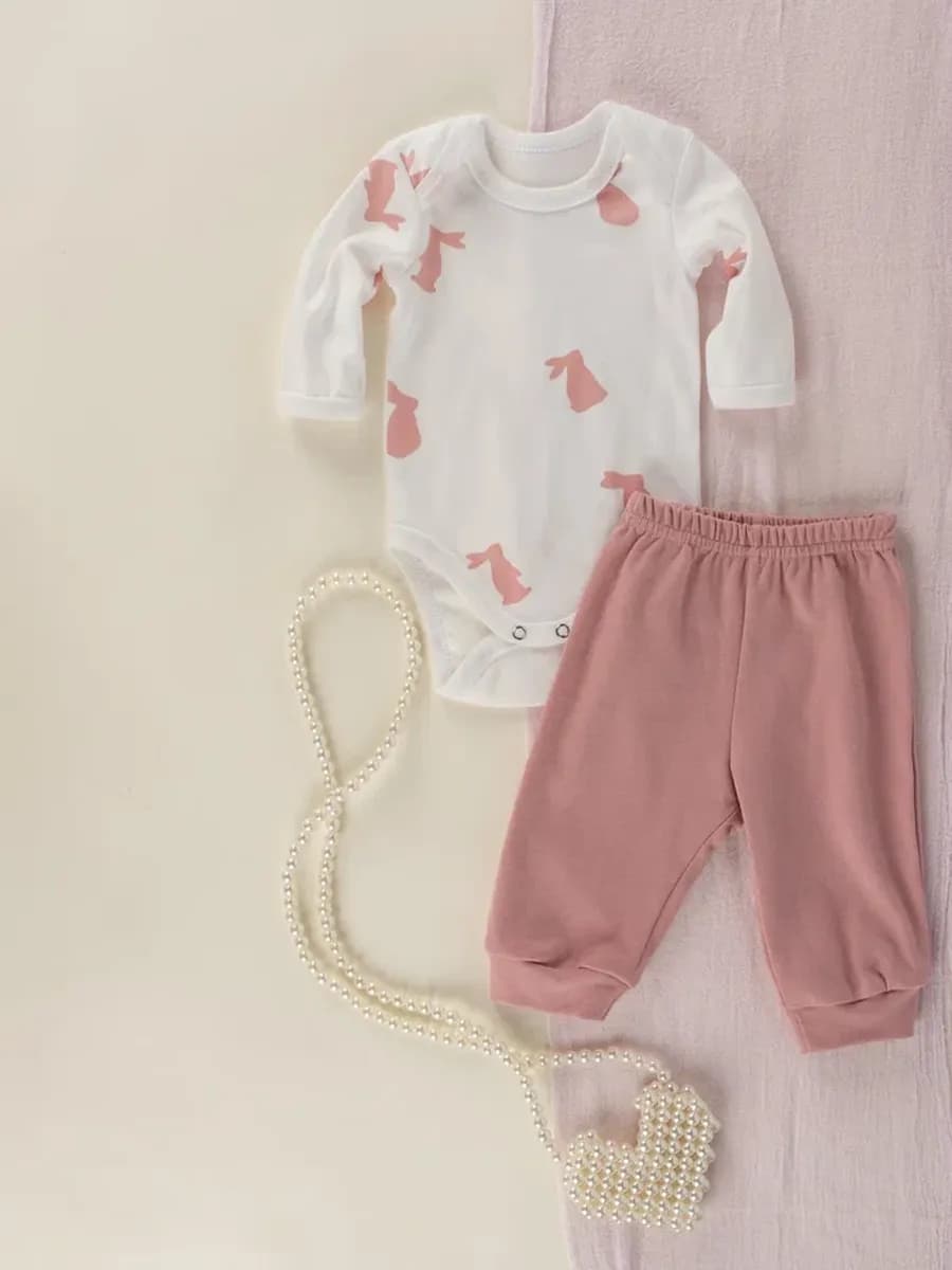 Комплект нательный для малыша боди - штанишки