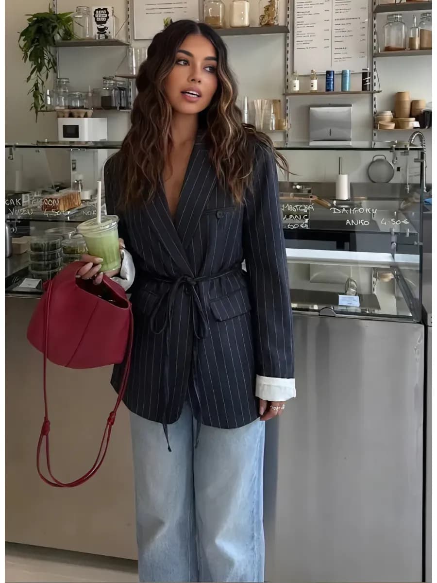 Пиджак в полоску оверсайз на завязках со съемными манжетами
