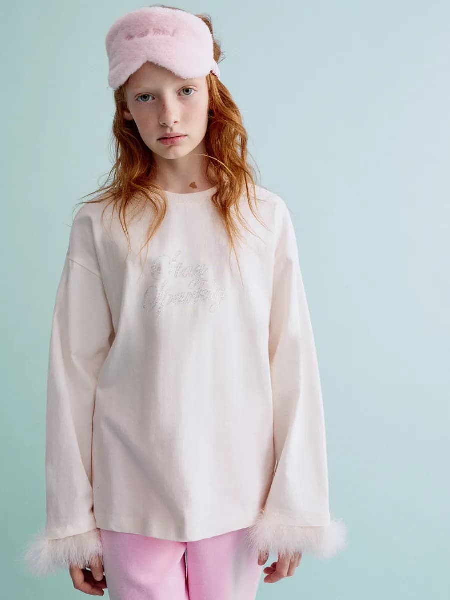 Лонгслив оверсайз подростковый с перьями и стразами