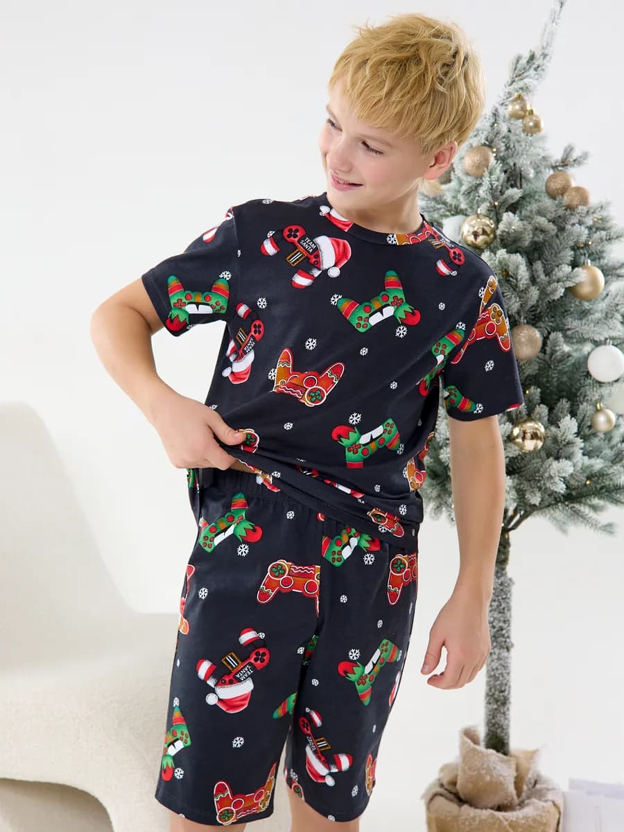 Пижама Новогодняя с шортами и футболкой