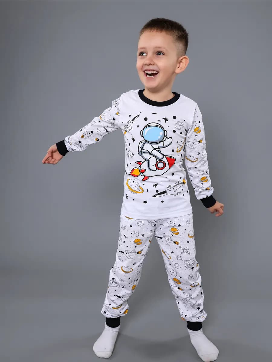 пижама для мальчика со штанами