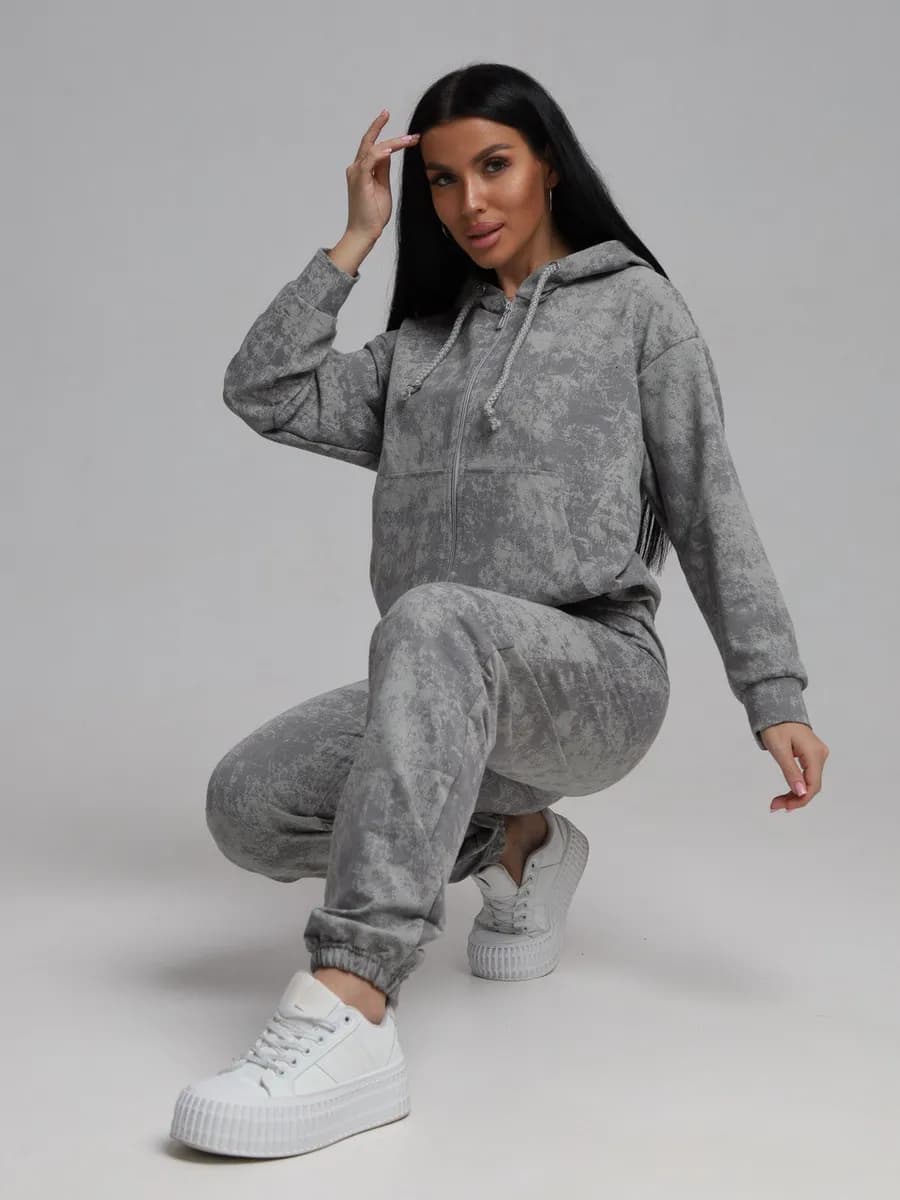 Костюм спортивный весенний без начеса