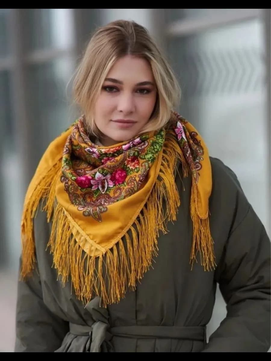 Платок с бахромой 1Х1 - фото 1