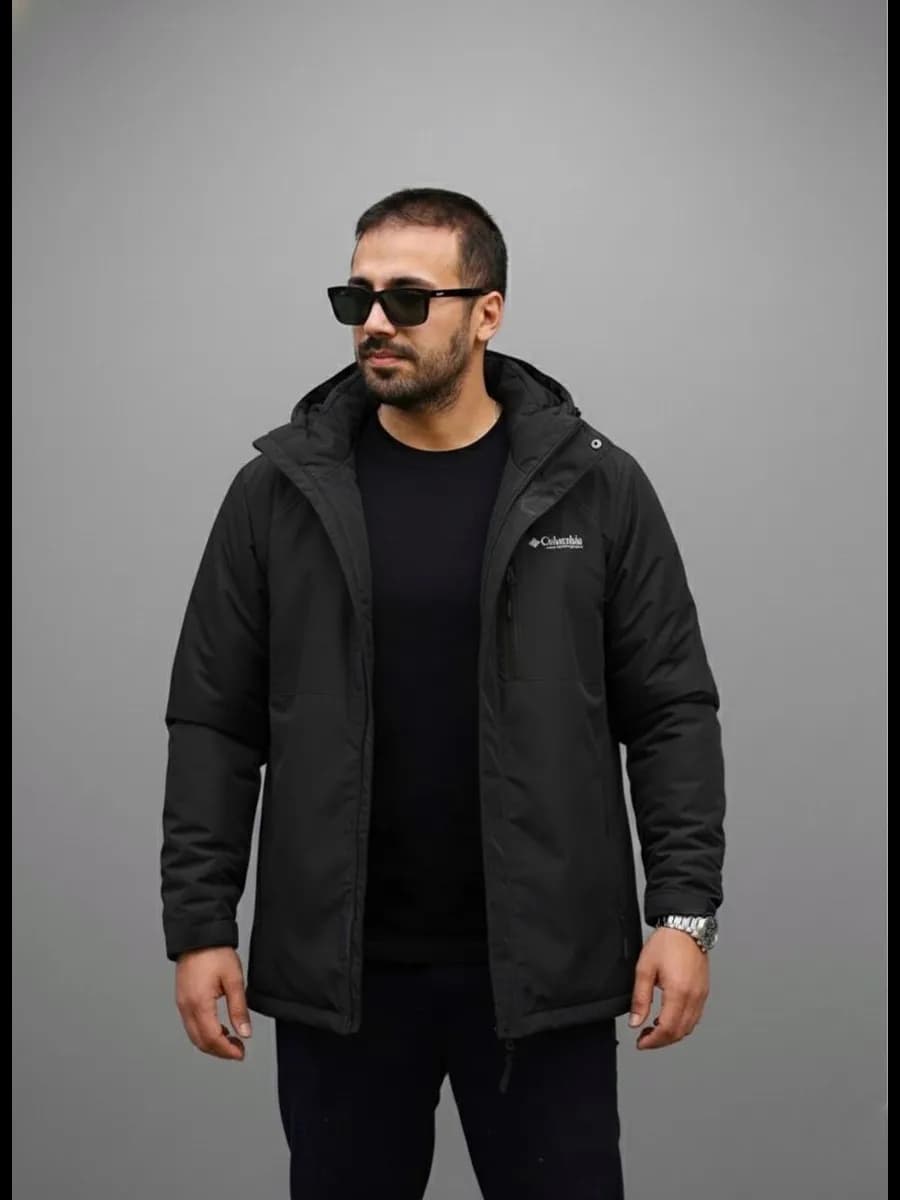 Куртка демисезонная с капюшоном