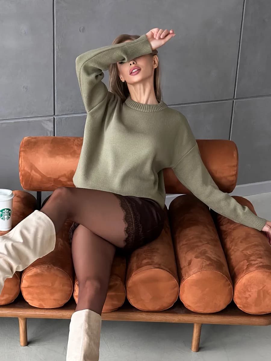 свитер вязаный оливковый