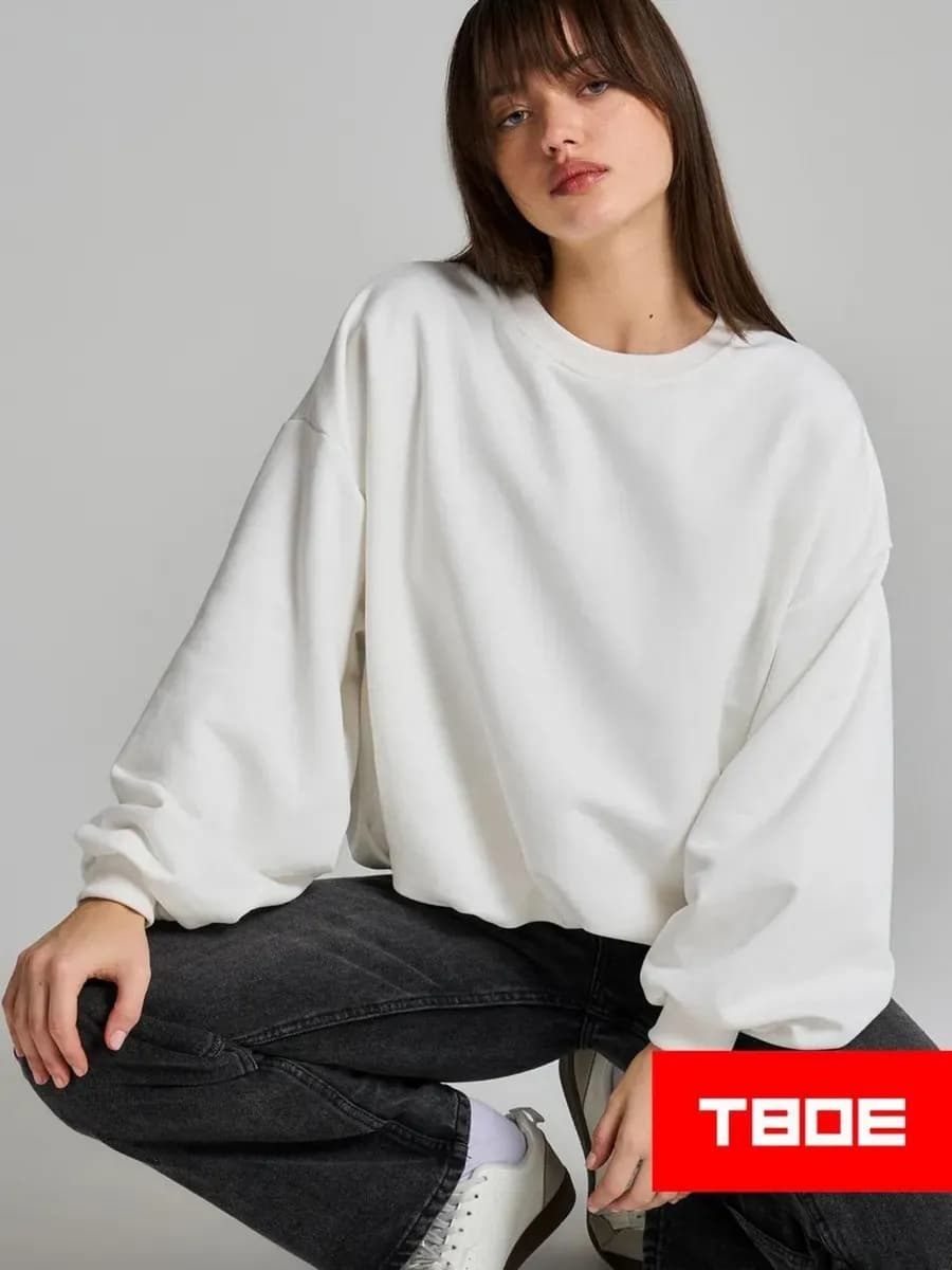 Свитшот с резинкой на талии