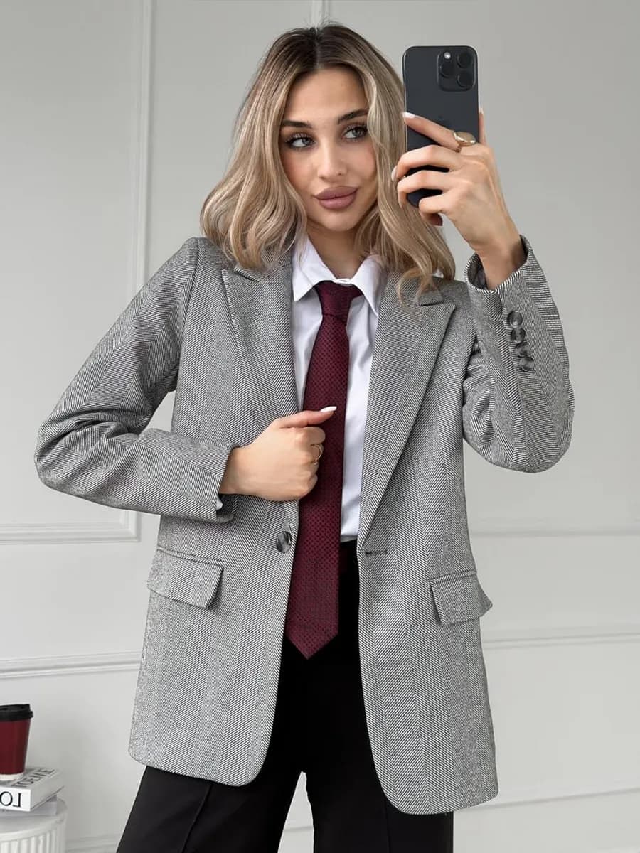 Пиджак классический деловой теплый