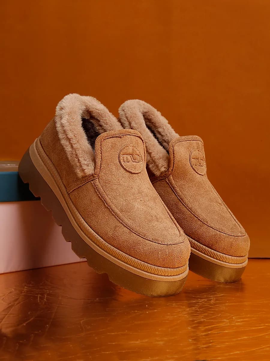 Женские зимние лоферы на меху