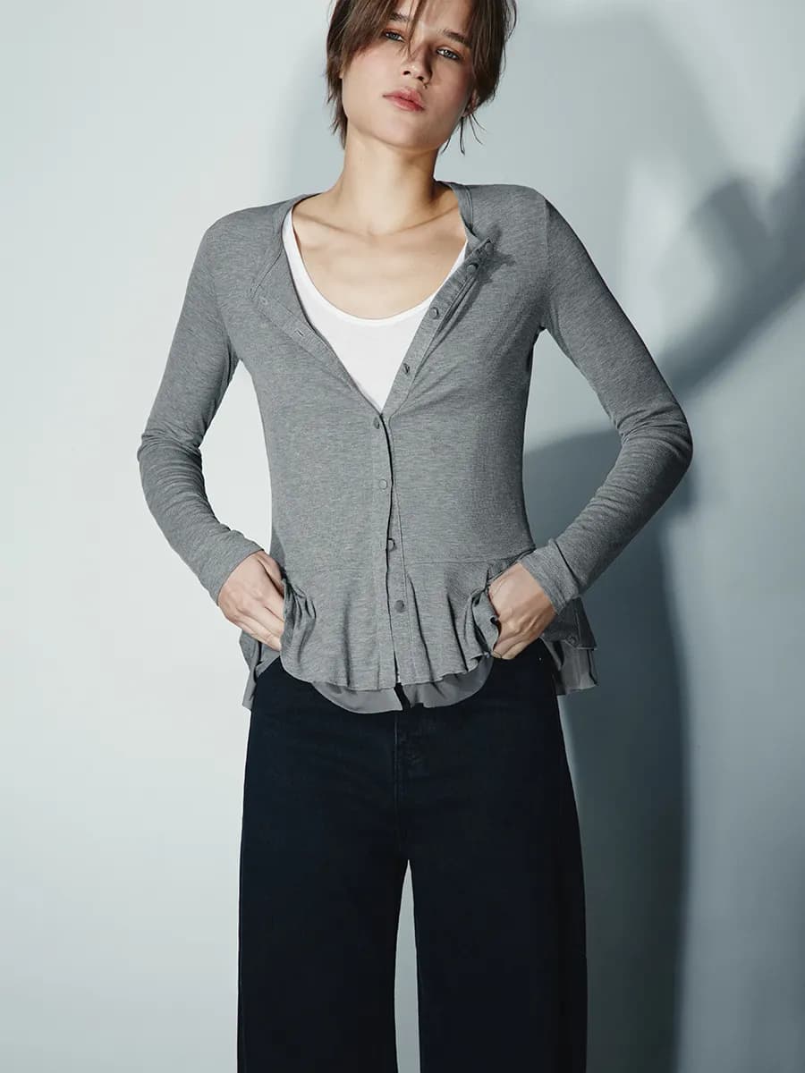 Лонгслив с сетчатой баской